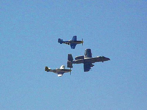 three-airplanes-in-the-blue-sky
